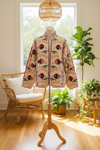 Chaqueta bordada en set boho editorial