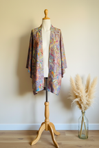 Kimono plumas gris - maniquí frontal set limpio