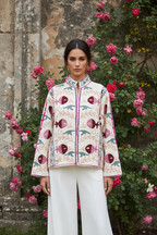 Muro de rosas - serena y elegante